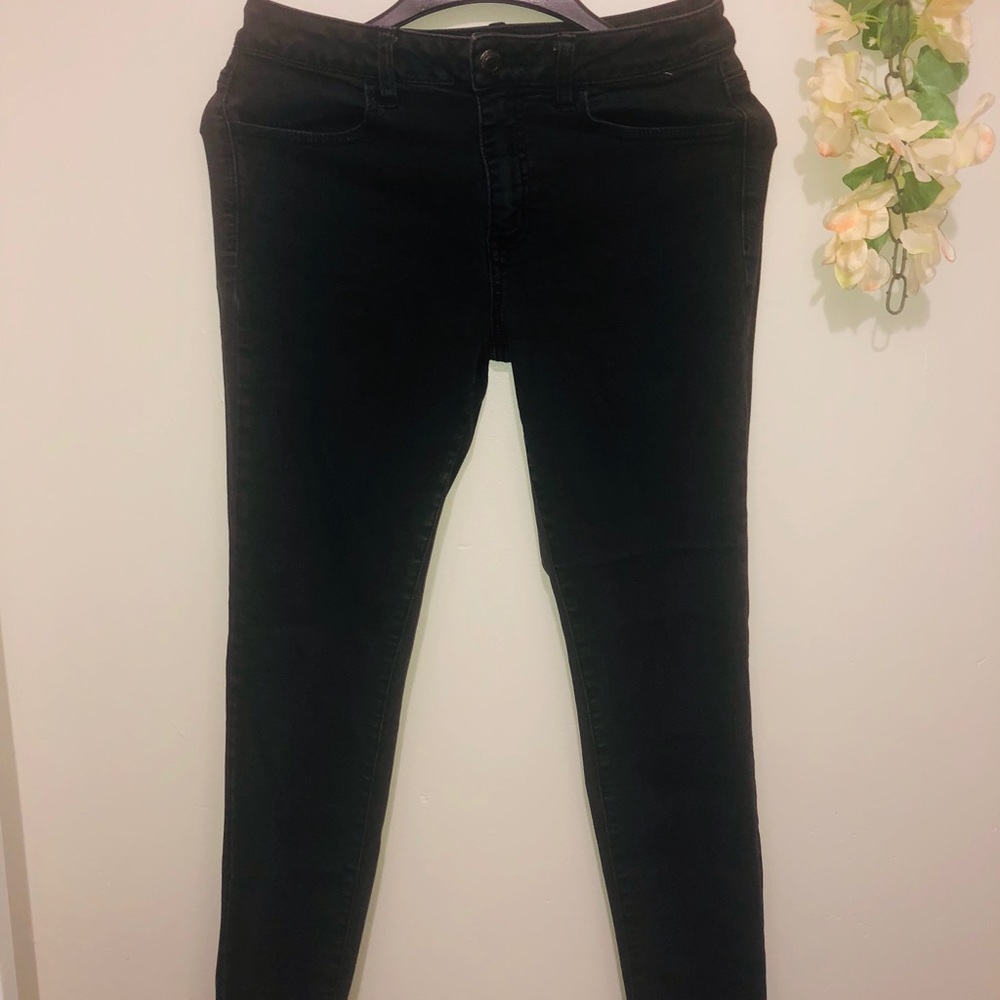 Black faded jeans